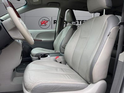 2012 Toyota Sienna Limited 7 Passenger