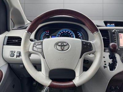 2012 Toyota Sienna Limited 7 Passenger