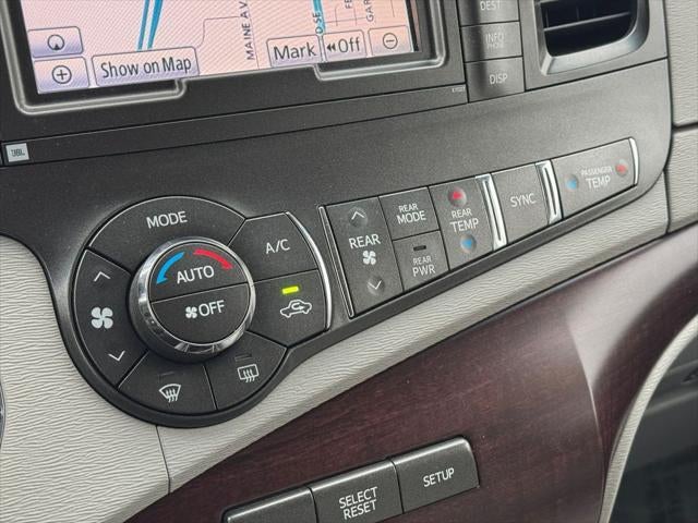 2012 Toyota Sienna Limited 7 Passenger