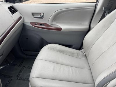 2012 Toyota Sienna Limited 7 Passenger