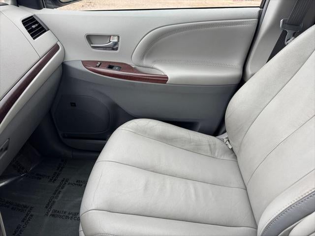 2012 Toyota Sienna Limited 7 Passenger