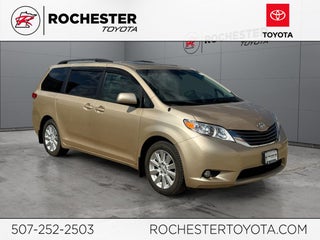 2012 Toyota Sienna XLE 7 Passenger