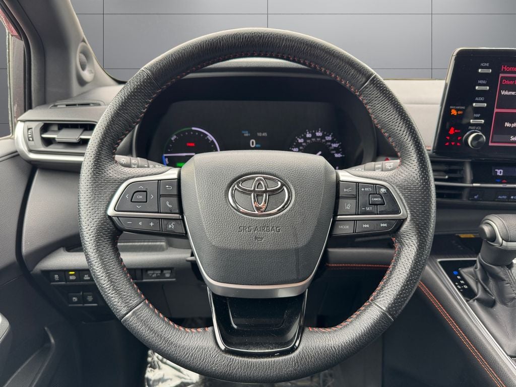 2022 Toyota Sienna XSE 7 Passenger