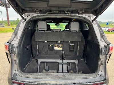2022 Toyota Sienna XSE 7 Passenger
