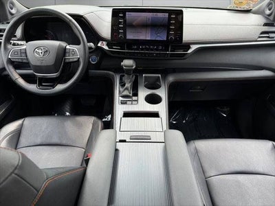 2023 Toyota Sienna XSE 7 Passenger