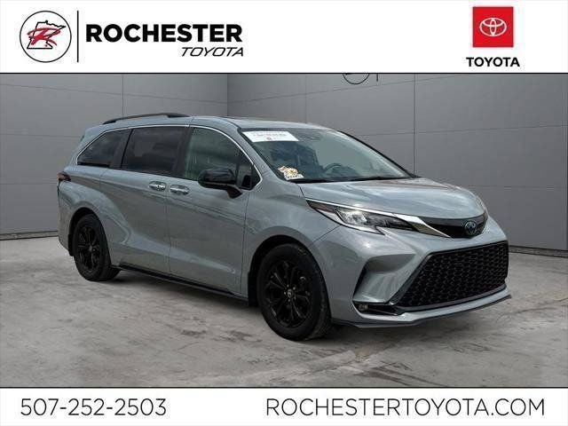 2023 Toyota Sienna XSE 7 Passenger