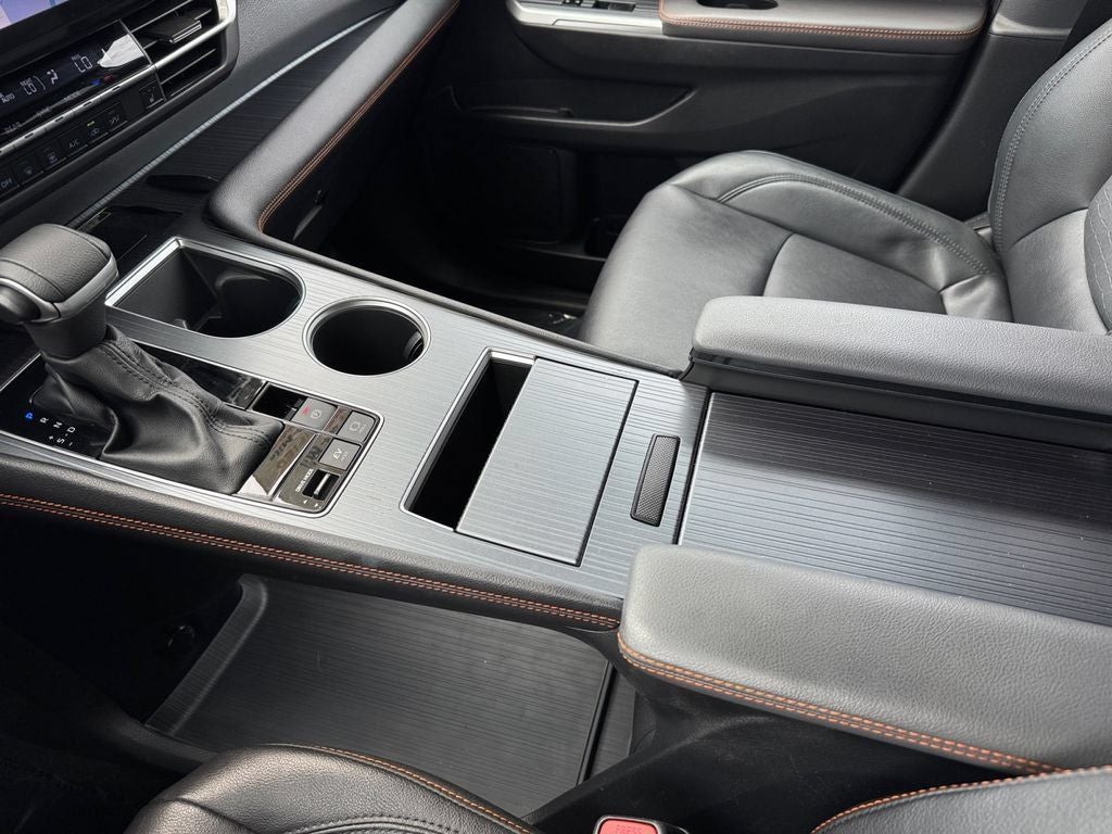 2023 Toyota Sienna XSE 7 Passenger