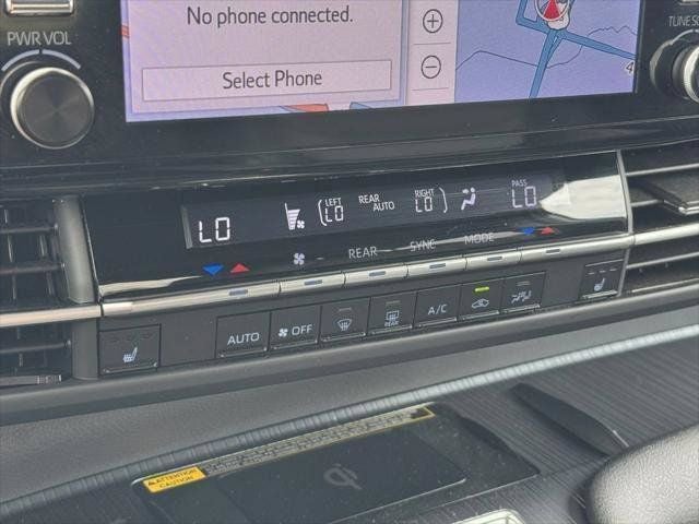 2023 Toyota Sienna XSE 7 Passenger