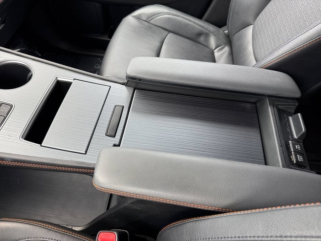 2023 Toyota Sienna XSE 7 Passenger