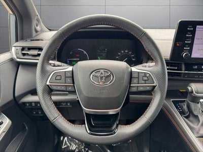 2023 Toyota Sienna XSE 7 Passenger