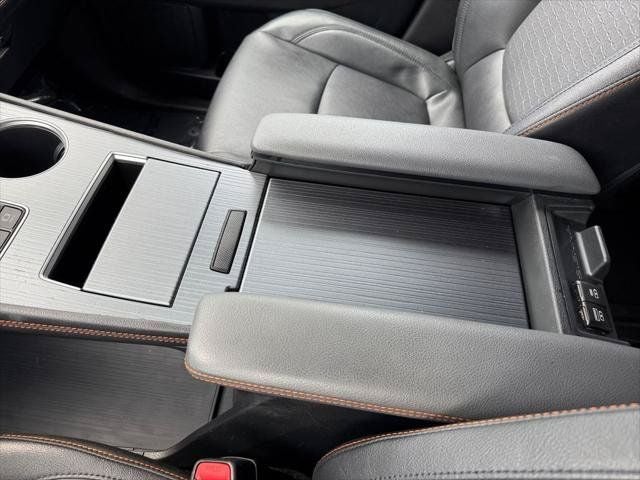 2023 Toyota Sienna XSE 7 Passenger