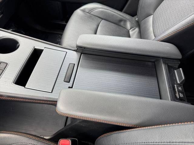 2023 Toyota Sienna XSE 7 Passenger
