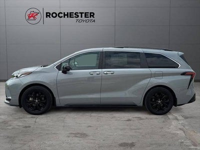2023 Toyota Sienna XSE 7 Passenger