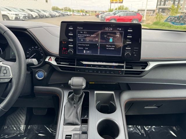 2022 Toyota Sienna XSE 7 Passenger
