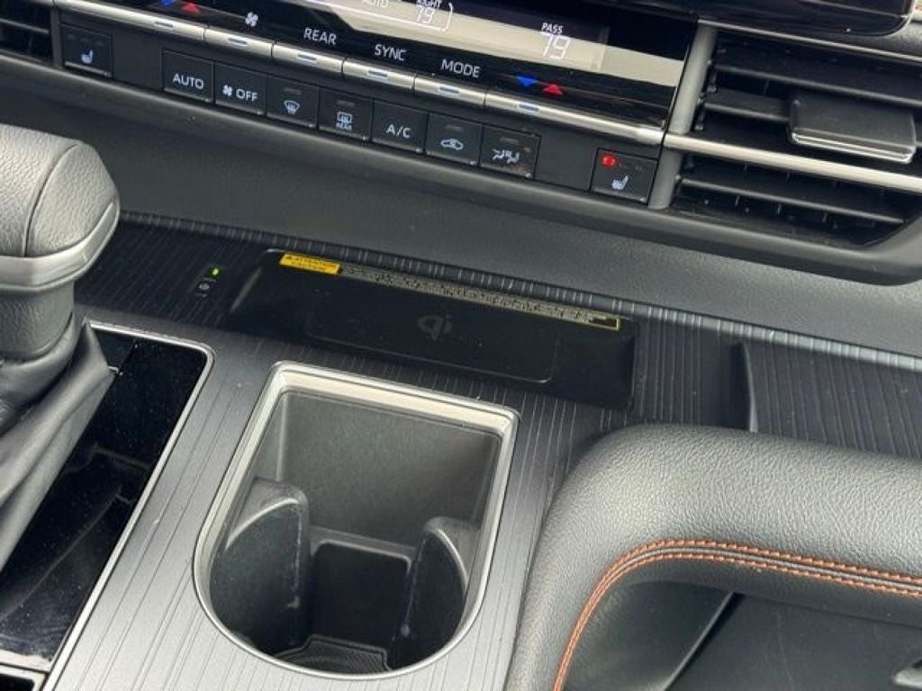 2022 Toyota Sienna XSE 7 Passenger