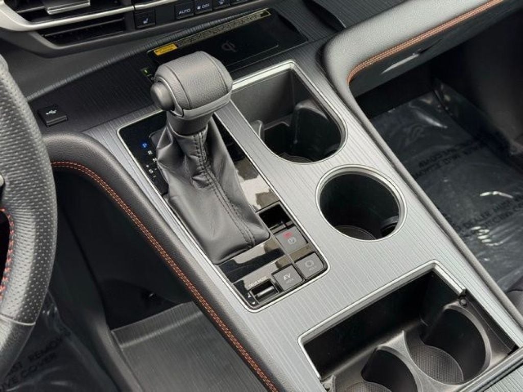 2022 Toyota Sienna XSE 7 Passenger