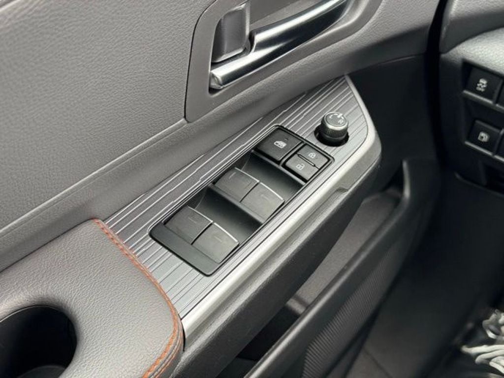 2022 Toyota Sienna XSE 7 Passenger