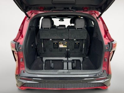 2022 Toyota Sienna XSE 7 Passenger