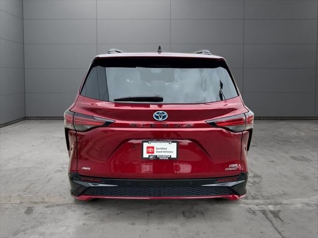 2022 Toyota Sienna XSE 7 Passenger