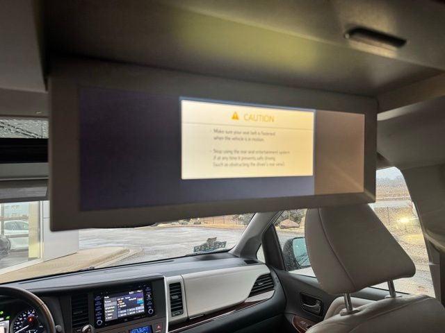 2020 Toyota Sienna Limited Premium 7 Passenger