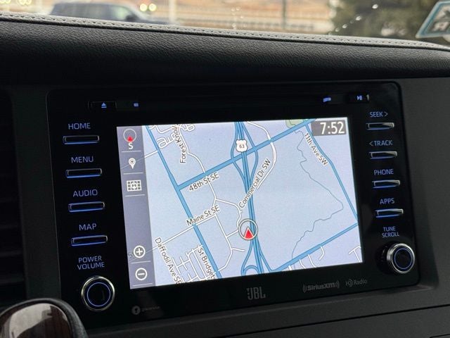 2020 Toyota Sienna Limited Premium 7 Passenger