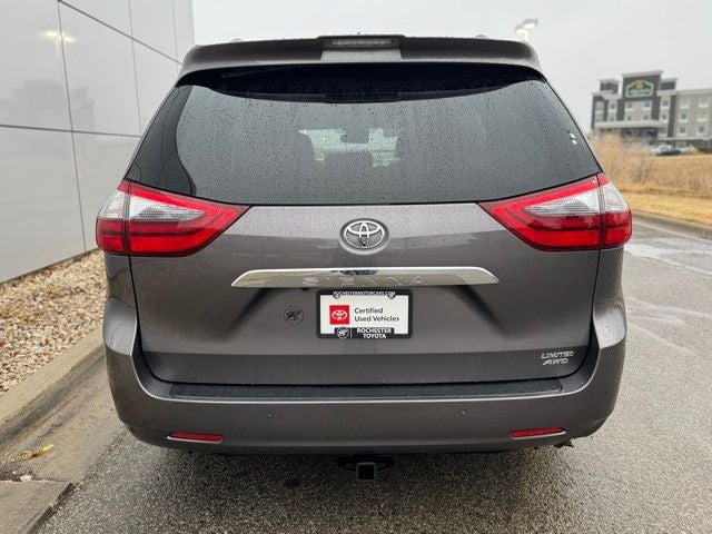 2020 Toyota Sienna Limited Premium 7 Passenger