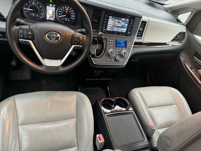 2020 Toyota Sienna Limited Premium 7 Passenger