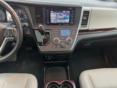 2020 Toyota Sienna Limited Premium 7 Passenger