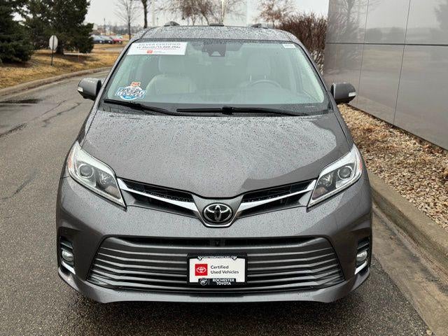 2020 Toyota Sienna Limited Premium 7 Passenger