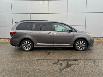 2020 Toyota Sienna Limited Premium 7 Passenger