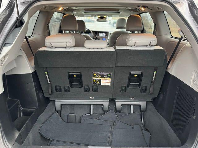 2020 Toyota Sienna Limited Premium 7 Passenger
