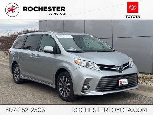 2019 Toyota Sienna XLE 7 Passenger
