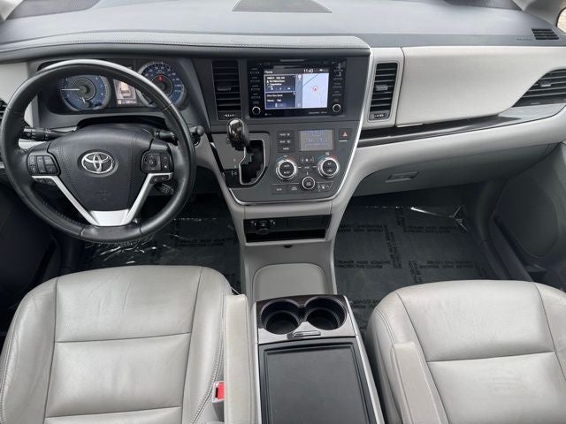 2019 Toyota Sienna XLE 7 Passenger