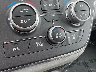 2019 Toyota Sienna XLE 7 Passenger
