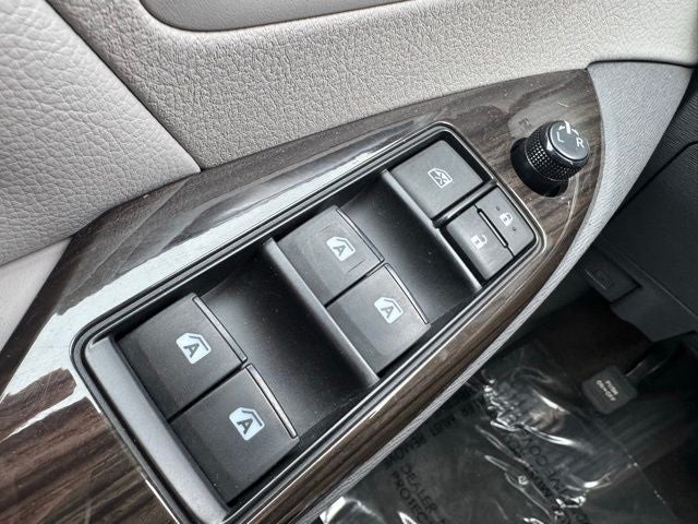 2019 Toyota Sienna XLE 7 Passenger