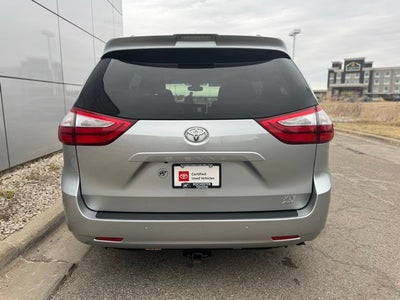 2019 Toyota Sienna XLE 7 Passenger