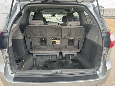 2019 Toyota Sienna XLE 7 Passenger