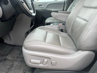 2019 Toyota Sienna XLE 7 Passenger