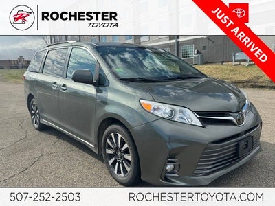 2019 Toyota Sienna XLE 7 Passenger