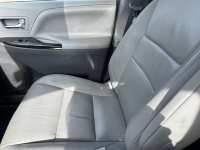 2019 Toyota Sienna XLE 7 Passenger