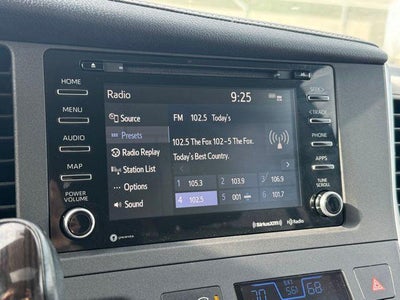 2019 Toyota Sienna XLE 7 Passenger