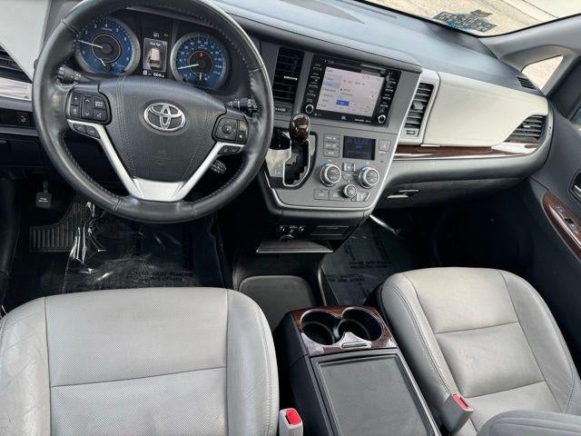 2020 Toyota Sienna Limited 7 Passenger