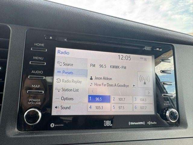 2020 Toyota Sienna Limited 7 Passenger