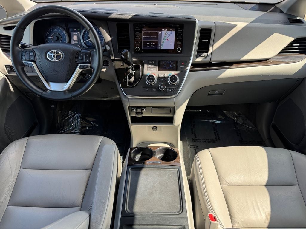 2019 Toyota Sienna XLE 7 Passenger