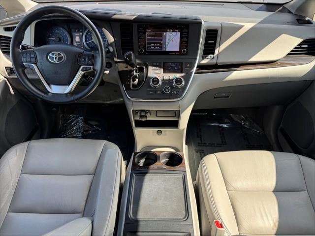 2019 Toyota Sienna XLE 7 Passenger
