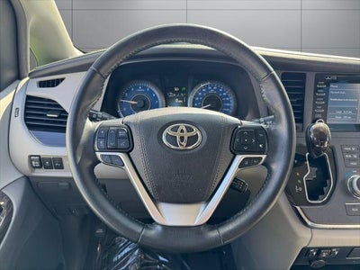 2019 Toyota Sienna XLE 7 Passenger