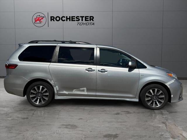 2019 Toyota Sienna XLE 7 Passenger