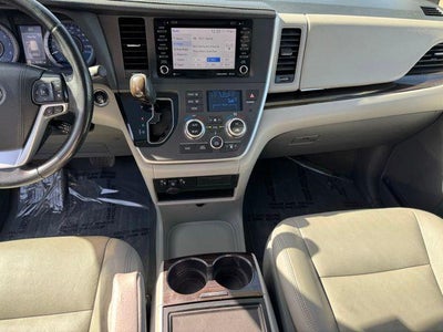 2020 Toyota Sienna XLE 7 Passenger