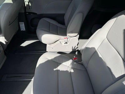 2020 Toyota Sienna XLE 7 Passenger
