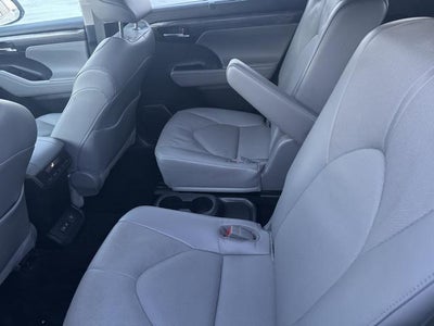 2022 Toyota Highlander Limited AWD